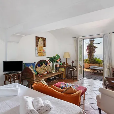 Bella Vista Villa Capri