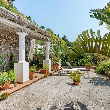 Bella Vista Capri